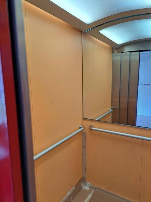 Holiday Center Apartamento Vistas Mar, Acceso Directo Playa Y Piscina روساس المظهر الخارجي الصورة